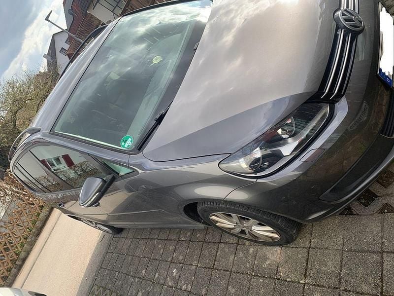 Gebraucht VW Touran 140 PS (102 kW) 2013 Grau Van / Kleinbus