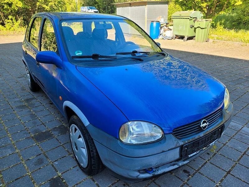 Second-hand Opel Corsa 54 CP (39 kW) 2000 Albastru Berlinǎ