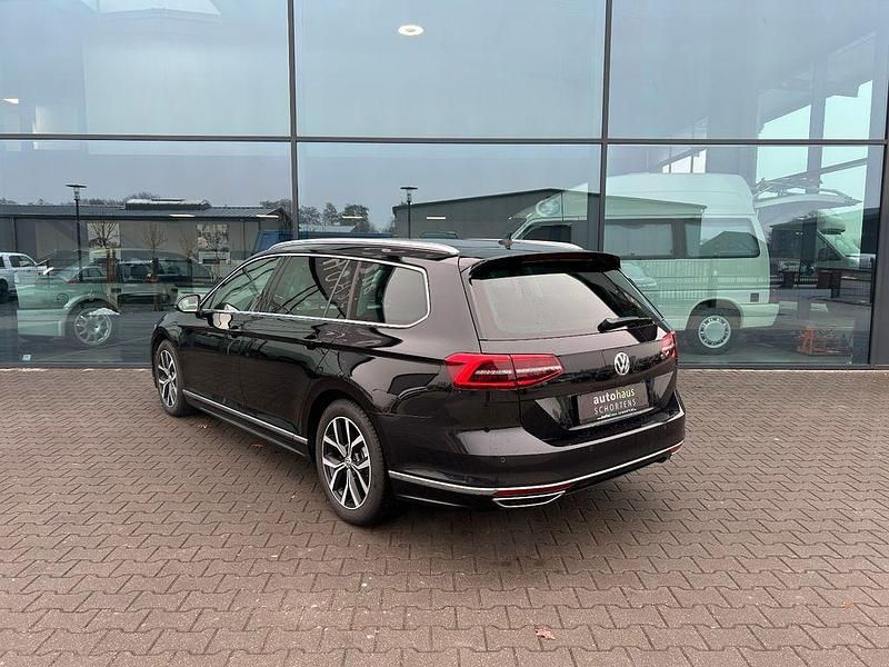 Gebraucht VW Passat Highline 190 PS (139 kW) 2015 Schwarz Kombi