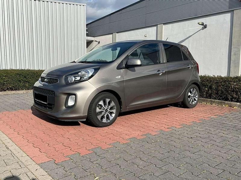 Gebraucht Kia Picanto 67 PS (49 kW) 2016 Silber Kleinwagen