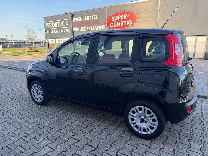 Gebraucht Fiat Panda Easy 69 PS (50 kW) 2016 Schwarz Kleinwagen