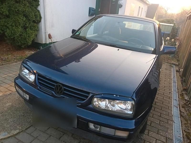 Gebraucht VW Golf Cabriolet 90 PS (66 kW) 1996 Blau Cabrio