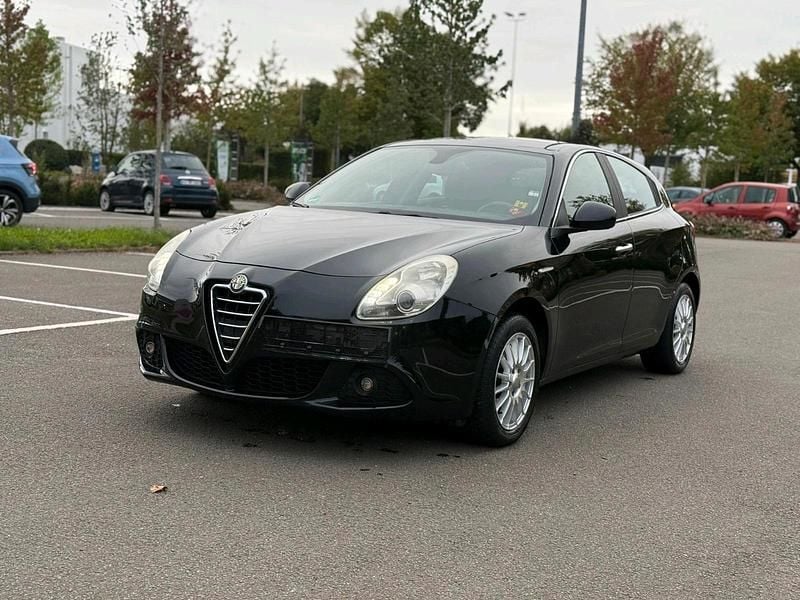 Schwarz Gebraucht 2012 Alfa Romeo Giulietta Kleinwagen | 3.600 € (Superpreis) - Bild 1/4