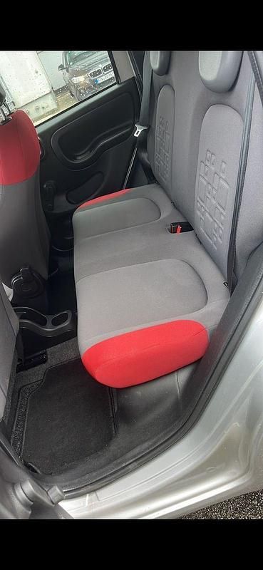 Gebraucht Fiat Panda 69 PS (50 kW) 2012 Silber Kleinwagen