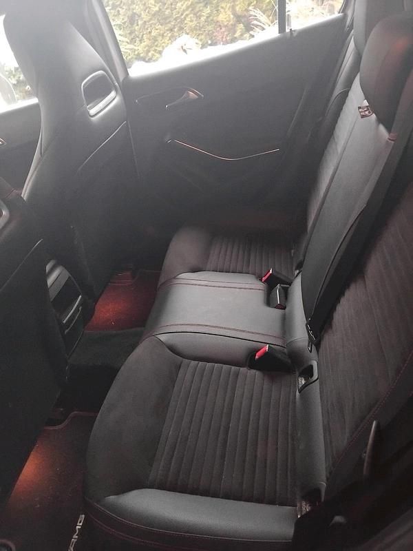 Gebraucht Mercedes GLA220 AMG line 185 PS (136 kW) 2018 Weiß SUV