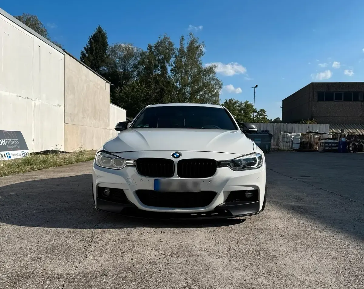 Gebraucht BMW 330 M Performance 252 PS (185 kW) 2015 Weiß Limousine