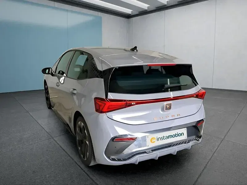 Second-hand Cupra Born 150 kW (204 CP) 2024 Gri Hatchback