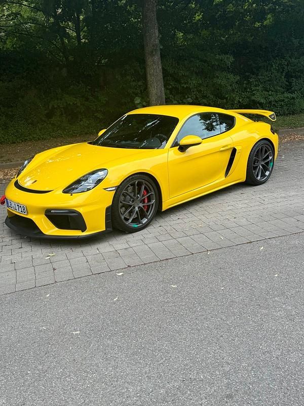 Gelb Gebraucht 2019 Porsche Cayman Coupé | 105.900 € - Bild 1/4