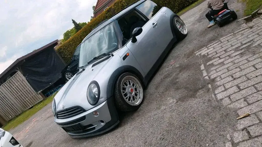 Gebraucht Mini Cooper 116 PS (85 kW) 2005 Silber Kleinwagen