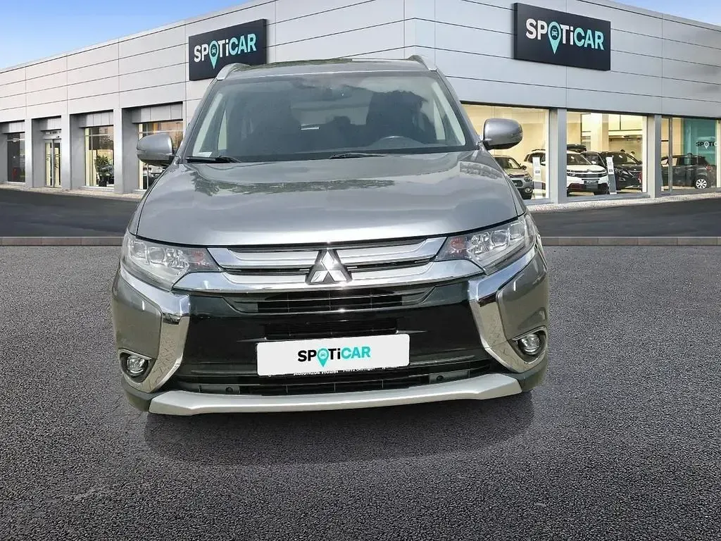 Gebraucht Mitsubishi Outlander Edition 150 PS (110 kW) 2017 Platinumgrau (m) SUV