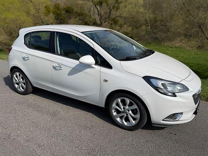 Gebraucht Opel Corsa Innovation 90 PS (66 kW) 2016 Weiß Kleinwagen