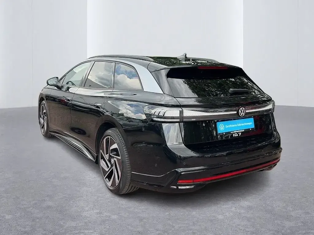 Gebraucht VW ID.7 Pro 210 kW (286 PS) 2025 Schwarz Kombi