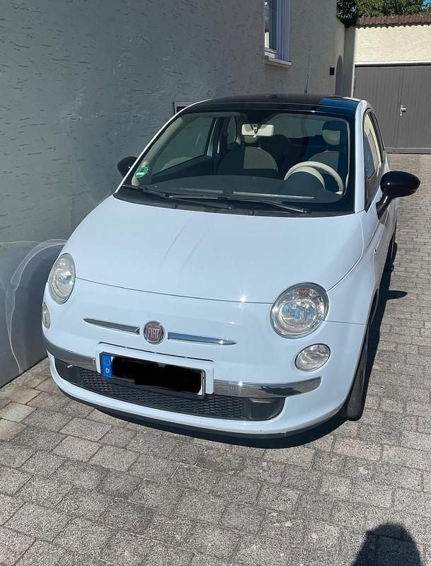Blau Gebraucht 2010 Fiat 500 Kleinwagen | 3.999 € (Guter Preis) - Bild 1/4