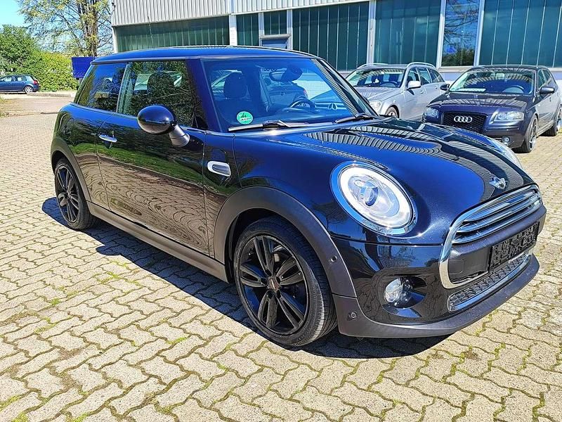 Second-hand Mini ONE 105 CP (77 kW) 2016 Negru Hatchback
