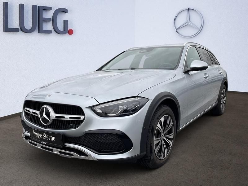 Silber Gebraucht 2025 Mercedes C220 Advanced Plus Limousine | 47.860 € (Teuer) - Bild 1/4