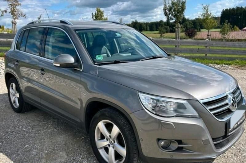 Grau Gebraucht 2008 VW Tiguan SUV | 5.500 € (Superpreis) - Bild 1/4