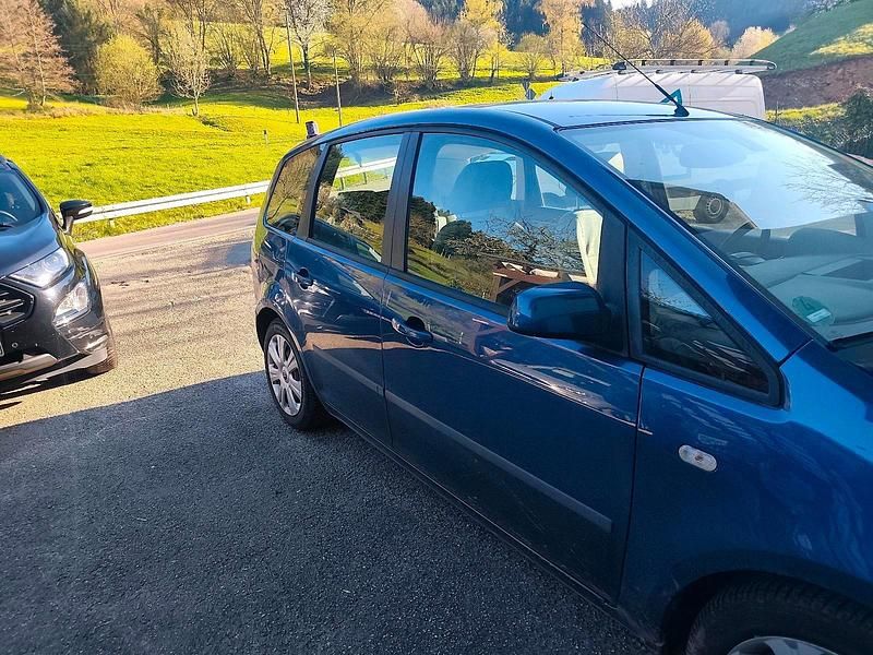 Second-hand Ford C-MAX 109 CP (80 kW) 2008 Albastru Monovolum