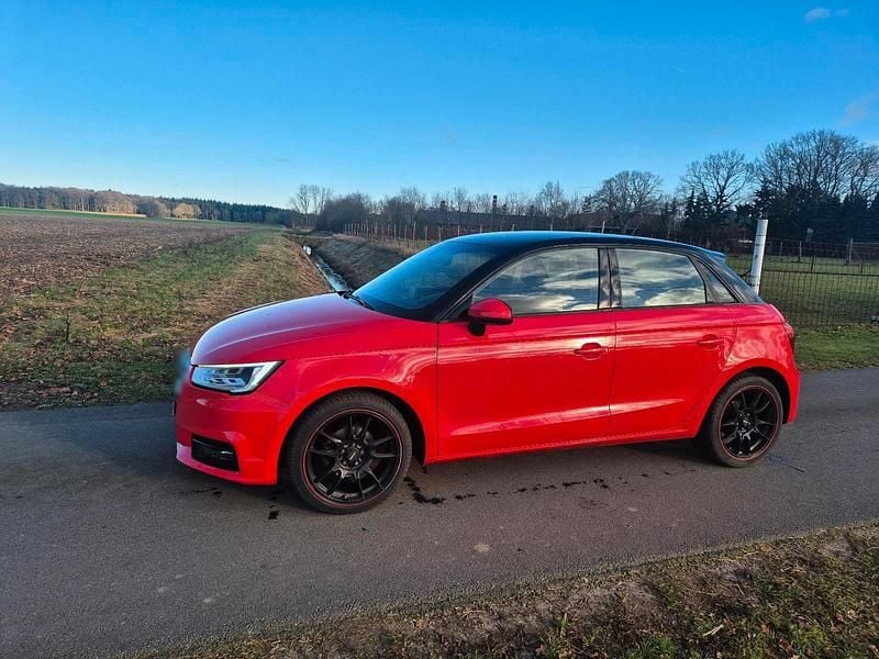 Second-hand Audi A1 90 CP (66 kW) 2015 Roșu Hatchback