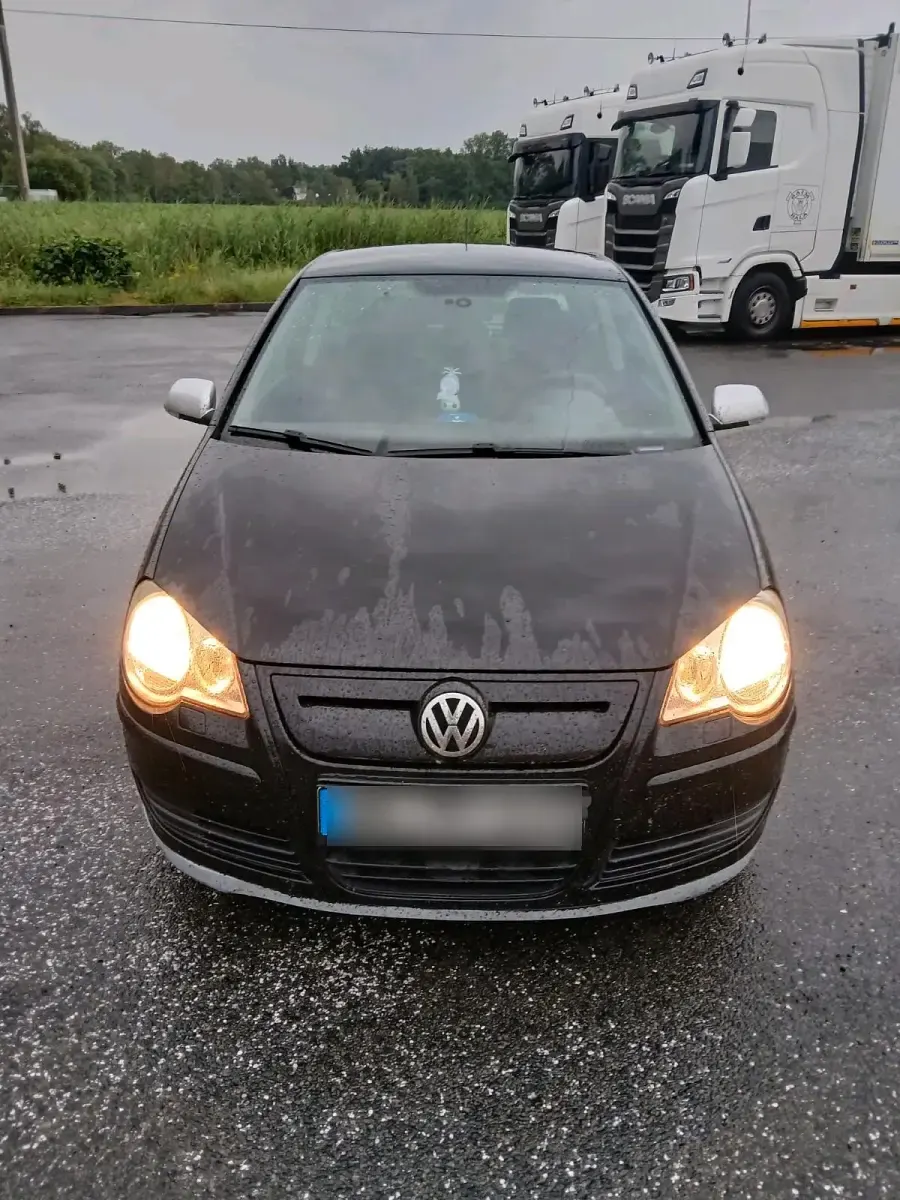 Gebraucht VW Polo 80 PS (58 kW) 2008 Schwarz Kleinwagen