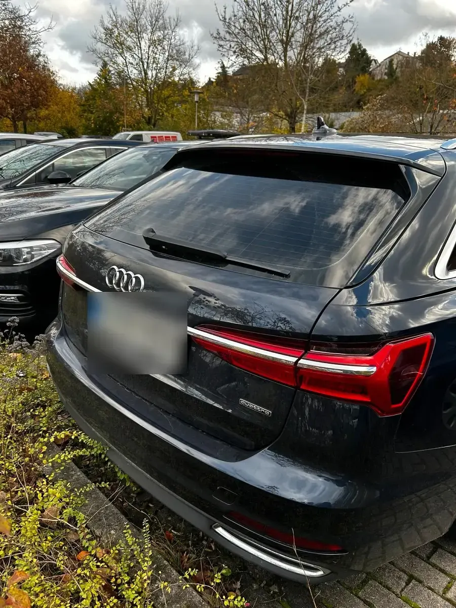 Gebraucht Audi A6 231 PS (169 kW) 2019 Blau Kombi