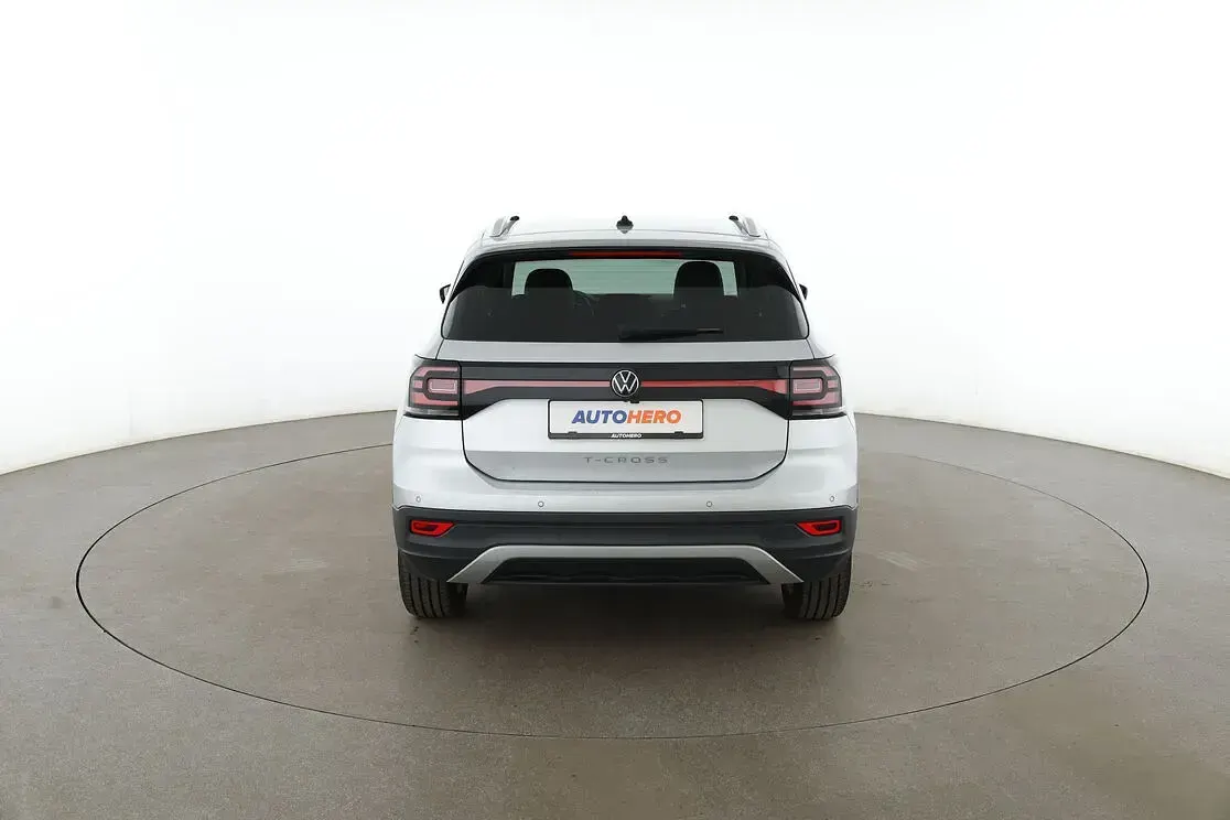 Gebraucht VW T-Cross Style 110 PS (80 kW) 2020 Silber SUV