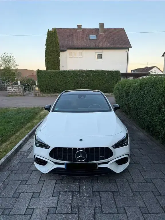Gebraucht Mercedes CLA45 AMG AMG 421 PS (309 kW) 2022 Weiß Coupé
