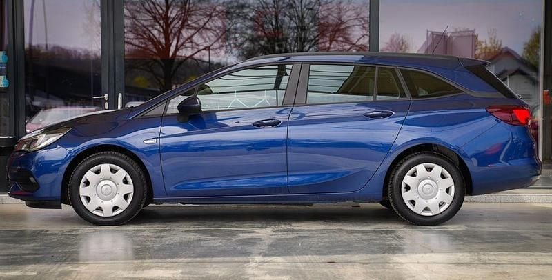 Gebraucht Opel Astra 110 PS (80 kW) 2020 Blau Kombi