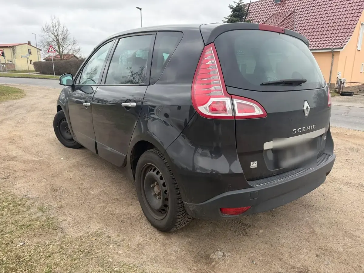 Gebraucht Renault Scénic III Dynamique 131 PS (96 kW) 2009 Schwarz Van / Kleinbus