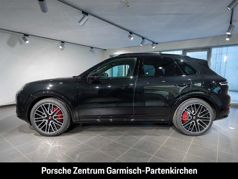 Neu Porsche Cayenne GTS 500 PS (367 kW) 2026 Schwarz SUV