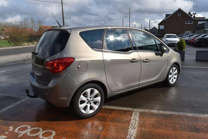 Gebraucht Opel Meriva Cosmo 110 PS (80 kW) 2014 Grau Van / Kleinbus