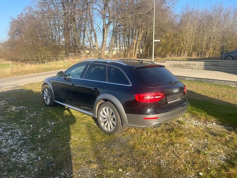 Gebraucht Audi A4 Allroad Sport 190 PS (139 kW) 2016 Schwarz Kombi