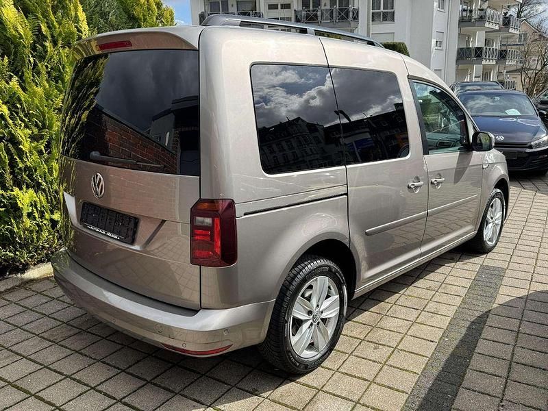 Gebraucht VW Caddy Comfortline 150 PS (110 kW) 2019 Beige Van / Kleinbus