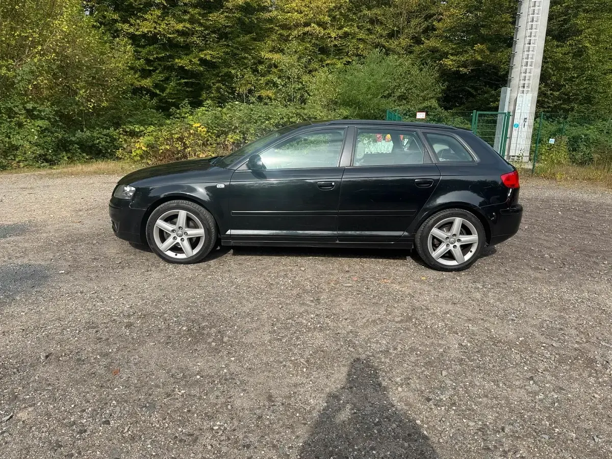 Gebraucht Audi A3 140 PS (102 kW) 2006 Schwarz Kleinwagen