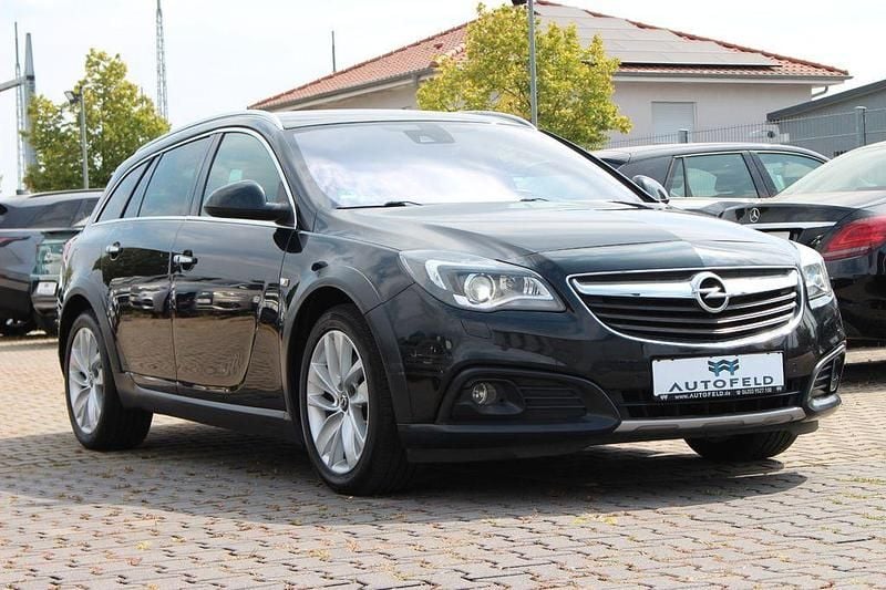 Second-hand Opel Insignia 170 CP (125 kW) 2016 Negru Berlinǎ