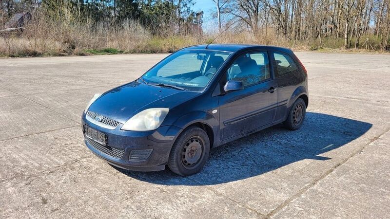 Blau Gebraucht 2007 Ford Fiesta Kleinwagen | 600 € (Superpreis) - Bild 1/4