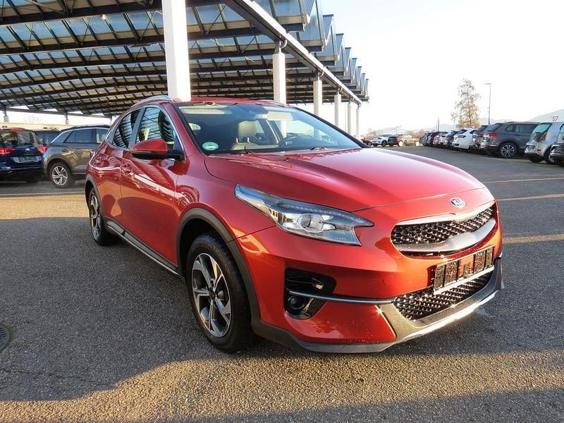 Gebraucht Kia XCeed 140 PS (102 kW) 2020 Orange SUV