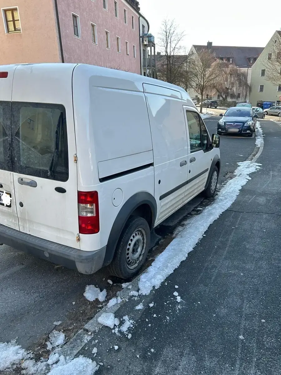 Gebraucht Ford Transit 90 PS (66 kW) 2005 Weiß Van / Kleinbus