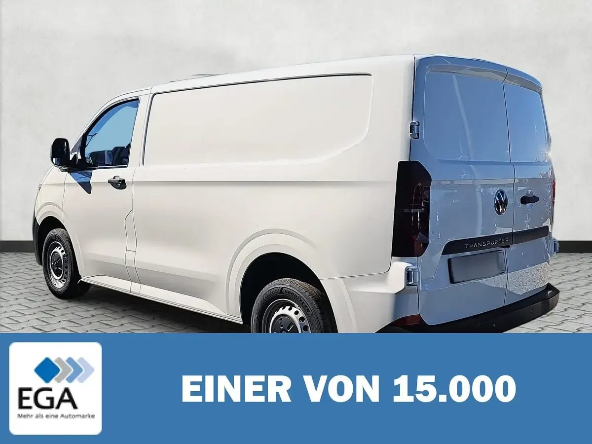 Neu VW T7 150 PS (110 kW) 2025 Van