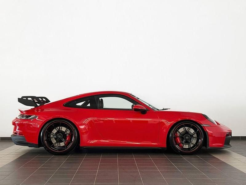Gebraucht Porsche 992 510 PS (375 kW) 2021 Rot