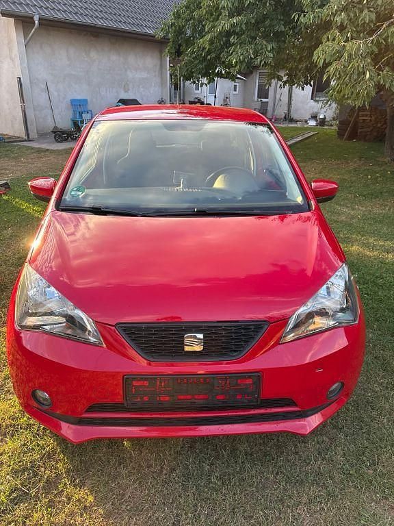 Rot Gebraucht 2012 Seat Mii Reference Kleinwagen | 2.899 € (Fairer Preis) - Bild 1/4