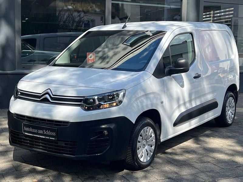 Weiß Gebraucht 2021 Citroën Berlingo Van / Kleinbus | 9.950 € (Superpreis) - Bild 1/4