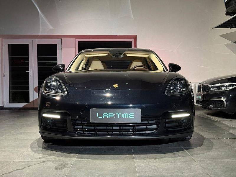 Gebraucht Porsche Panamera 330 PS (242 kW) 2018 Schwarz Limousine