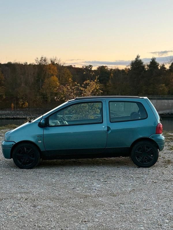 Gebraucht Renault Twingo 75 PS (55 kW) 2003 Andere farben Kleinwagen