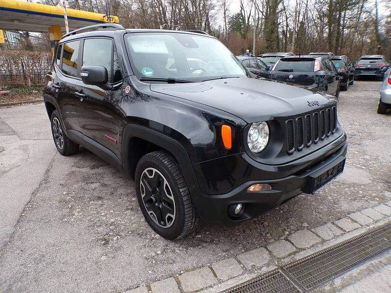 Gebraucht Jeep Renegade Trailhawk 170 PS (125 kW) 2017 Schwarz SUV