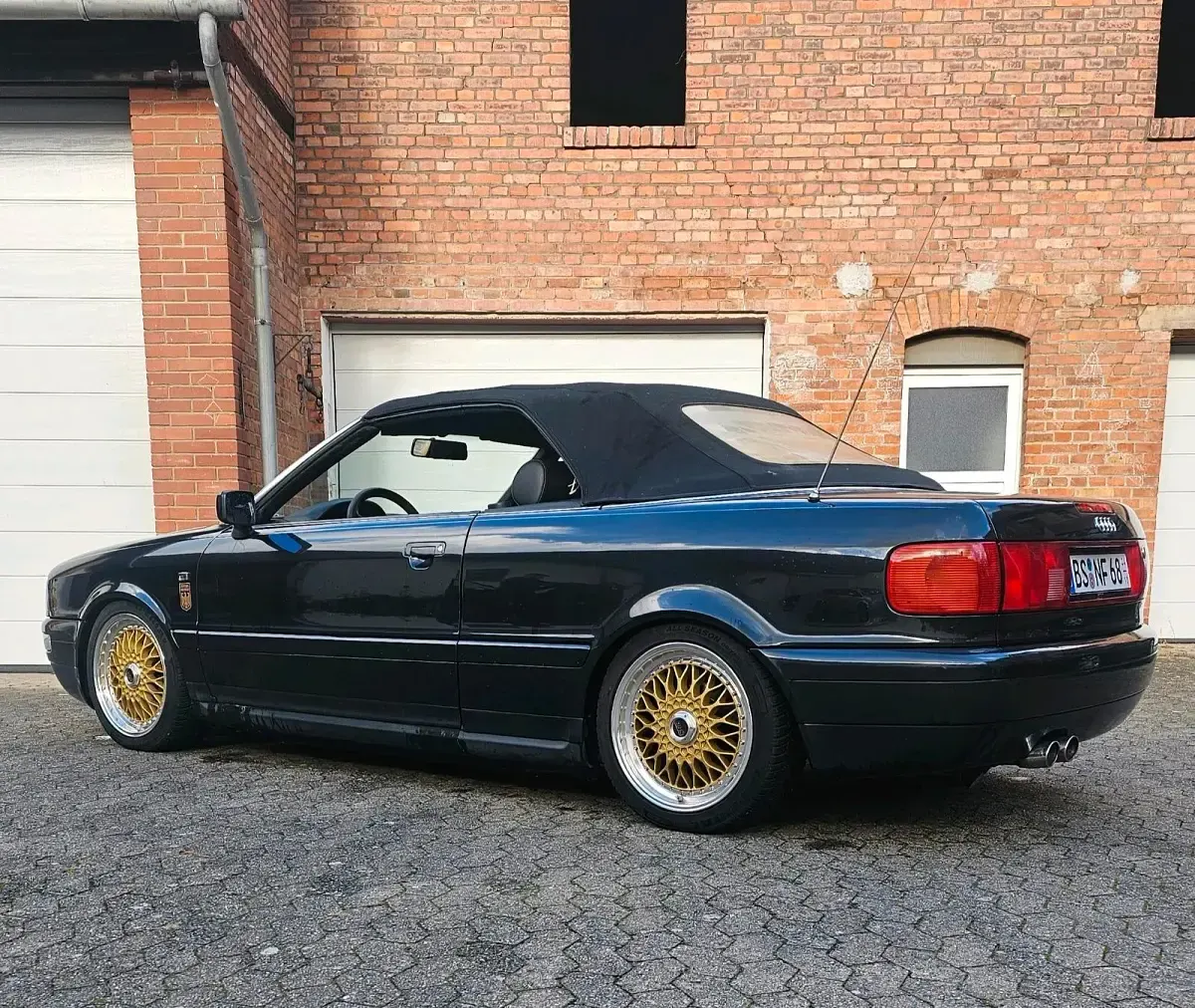 Gebraucht Audi 80 125 PS (91 kW) 1999 Schwarz Cabrio