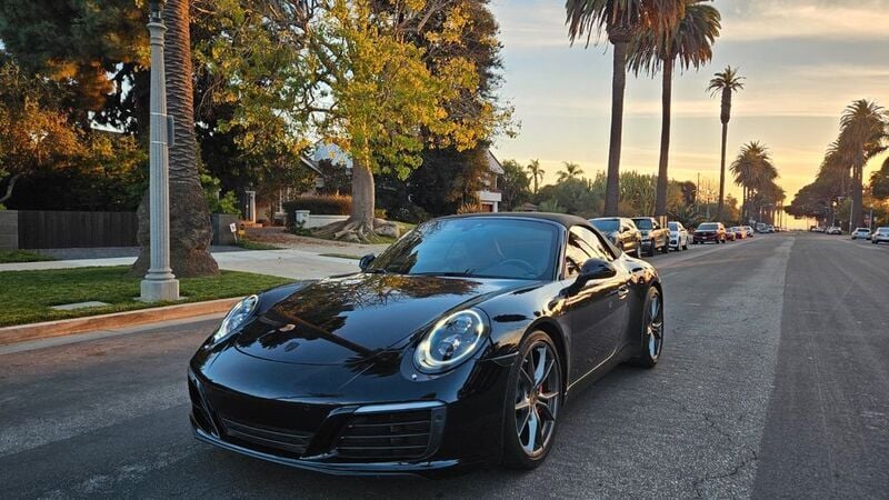 Schwarz Gebraucht 2016 Porsche 911 Carrera S Cabriolet Sport Cabrio | 84.991 € - Bild 1/4
