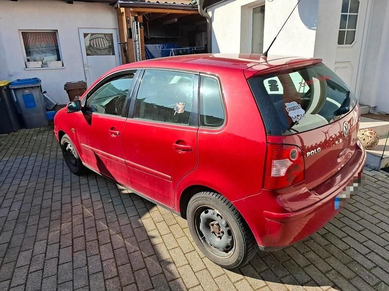 Gebraucht VW Polo 101 PS (74 kW) 2003 Rot Kleinwagen