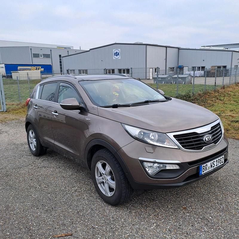 Gebraucht Kia Sportage Spirit 184 PS (135 kW) 2013 Braun SUV