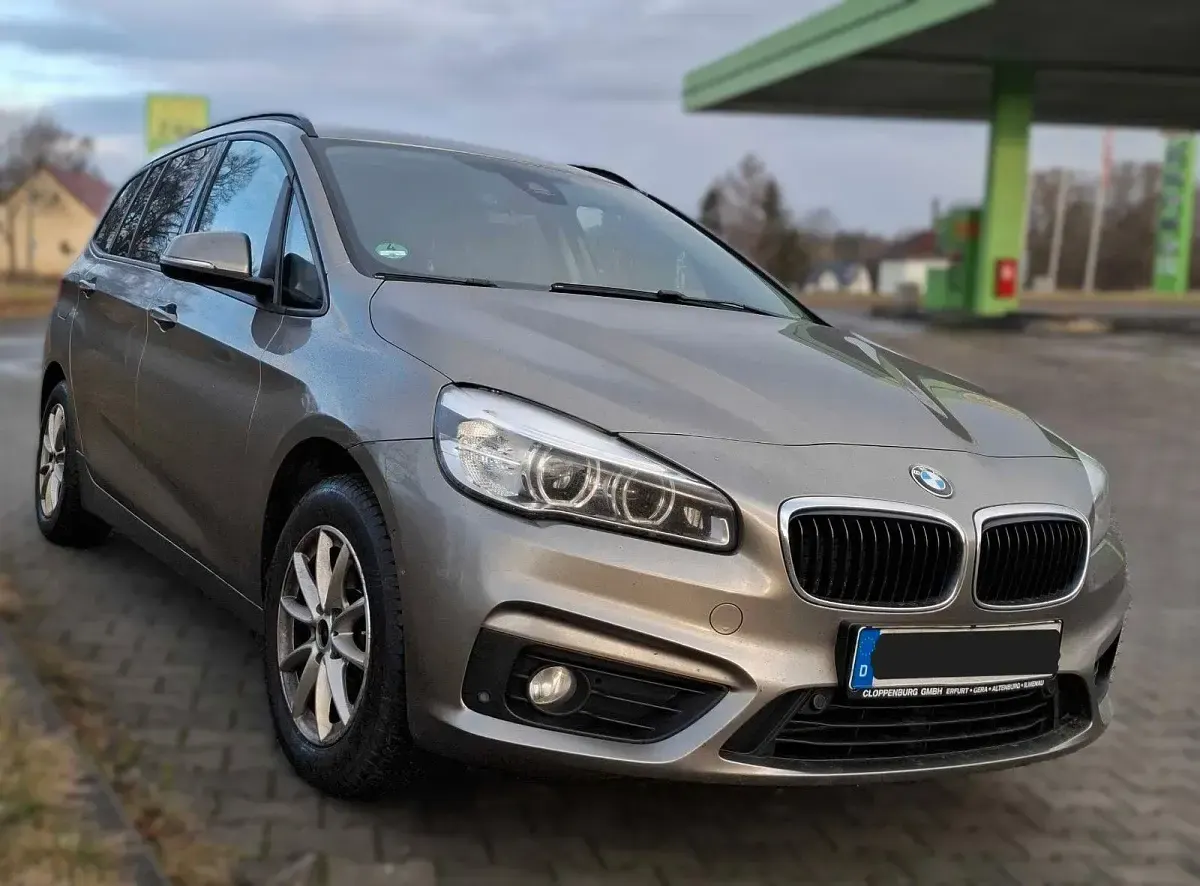 Gebraucht BMW 218 Gran Tourer Advantage 150 PS (110 kW) 2016 Beige Van / Kleinbus