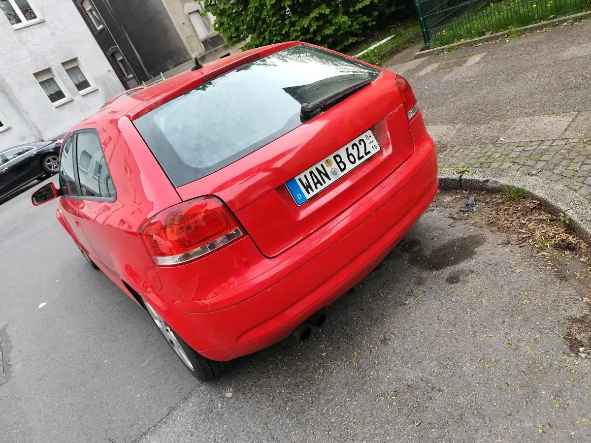 Gebraucht Audi A3 200 PS (147 kW) 2006 Rot Kleinwagen